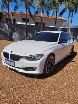 BMW 320i 2.0 16V TURBO ACTIVE FLEX 4P AUTOMÁTICO BMW 320i 2.0 16V TURBO ACTIVE FLEX 4P AUTOMÁTICO